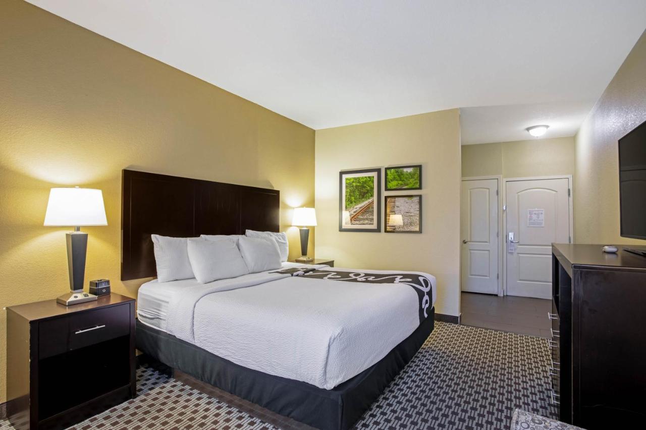 La Quinta By Wyndham Lexington South / Hamburg Hotel Buitenkant foto